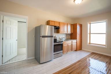 Main picture of 253 Erskine St