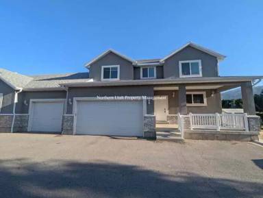 Main picture of 1290 N 200 W