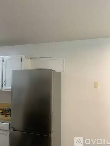 Main picture of 5421 Midvale Dr