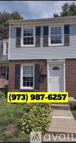 Main picture of 11 Rothamel Ct
