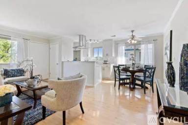 Main picture of 207 Watson Dr