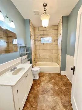 Main picture of 404 Locust