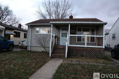 Main picture of 1128 E Goulson Ave