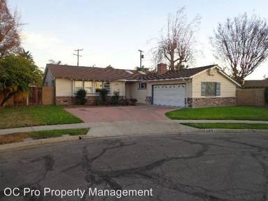 Main picture of 2851 W Monroe Ave