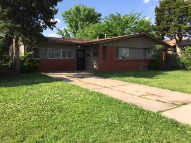 Main picture of 2813 SW 60th St