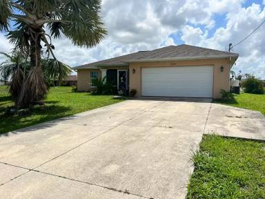 Main picture of 2021 Santa Barbara Blvd N