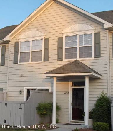 Main picture of 2202 Sicily Quay