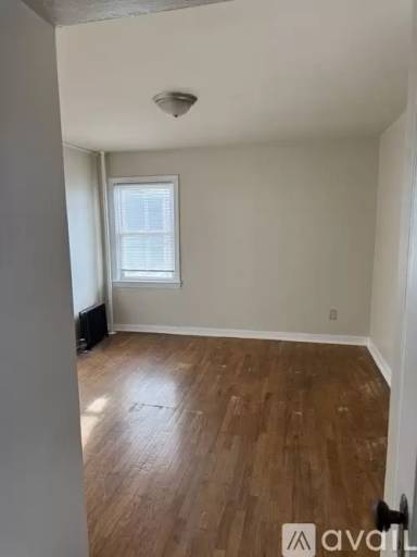 Main picture of 110 Jackson Ave