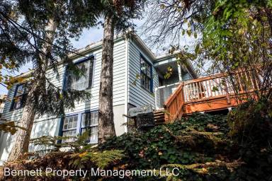 Main picture of 2910 SW Avalon Way