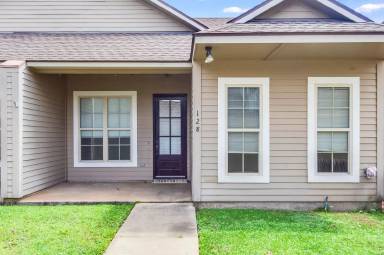 Main picture of 114 Brightwood Dr