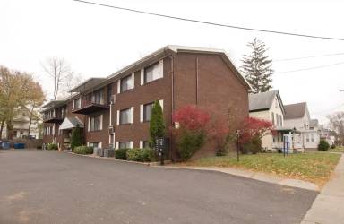 Main picture of 132 Glen Ave