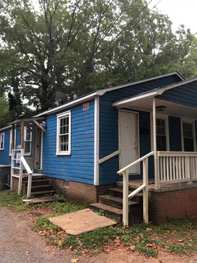 Main picture of 416 Skyland Ave