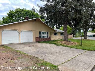 Main picture of 2901 NE 143rd Ave