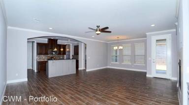 Main picture of 7300 Nick St