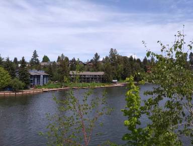 Main picture of 180 Vista Ln