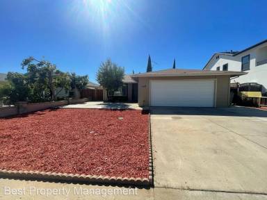 Main picture of 709 Lava Way