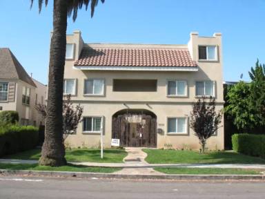 Main picture of 3632 E 2nd St