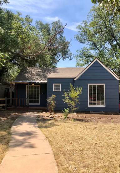 Main picture of 2613 25th St