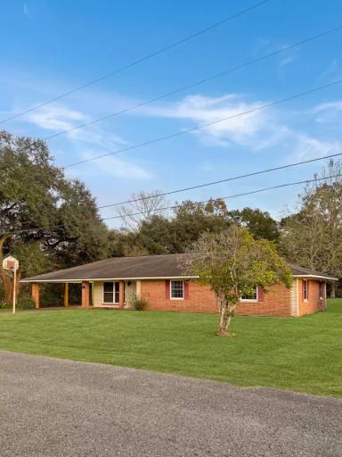 Main picture of 116 Ira Dr