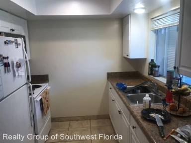 Main picture of 913 SE 13th St
