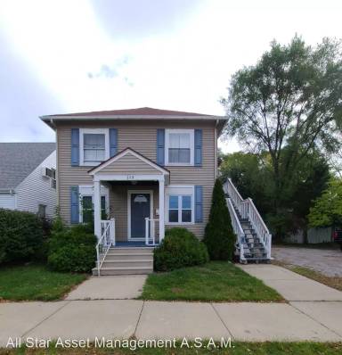 Main picture of 108 N Johnson St