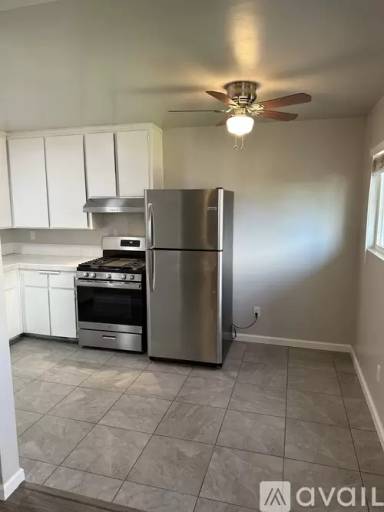 Main picture of 2025 B Ave