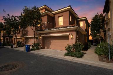 Main picture of 1357 Sky Ridge Ct