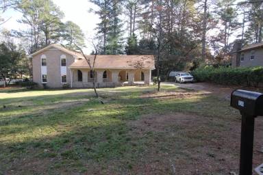 Main picture of 4244 Dorsey Ct SW