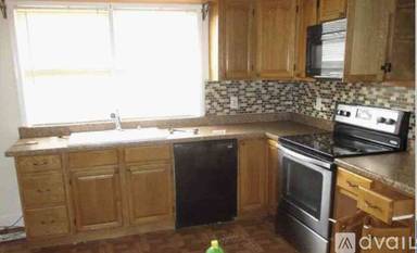 Main picture of 56 Kent Ln
