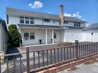 Main picture of 464 Campbelltown Rd