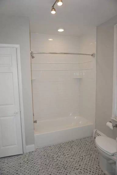 Main picture of 921 Haldeman Rd