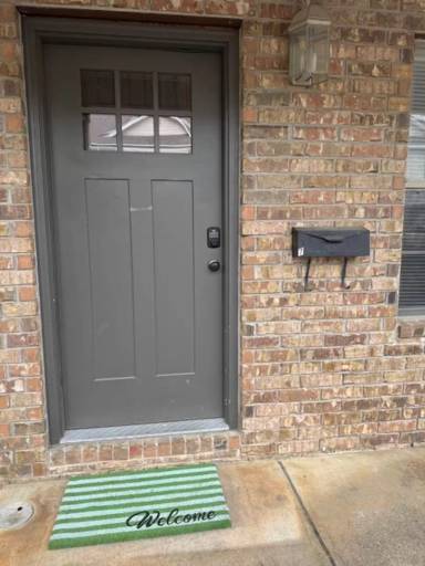 Main picture of 607 E Main St