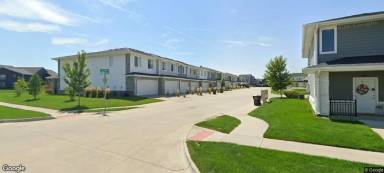 Main picture of 730 SE Greyson Ln