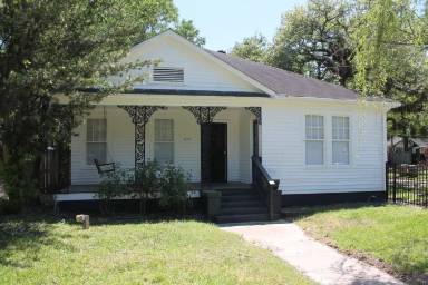 Main picture of 1725 Laurel St