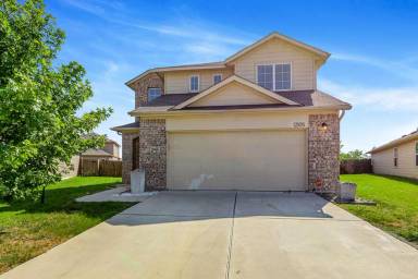 Main picture of 12105 Greywacke Dr
