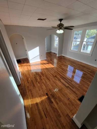 Main picture of 1400 Jefferson Ave