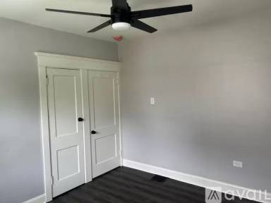 Main picture of 48 E Greenwood Ave
