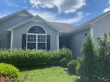 Main picture of 239 Cedar Run St
