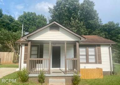 Main picture of 4001 Penny St SW