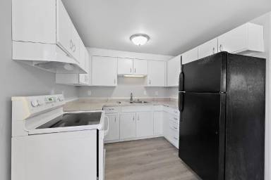 Main picture of 2235 Brookview Ct