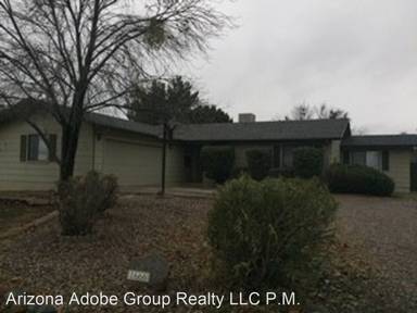 Main picture of 1666 E Sierra Dr