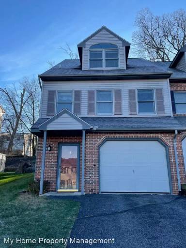 Main picture of 57 Ironstone Dr