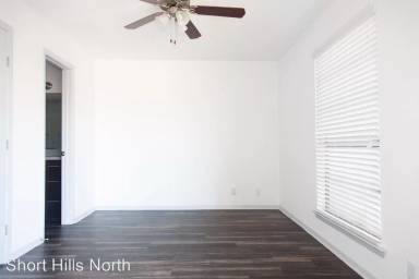 Main picture of Short Hills North