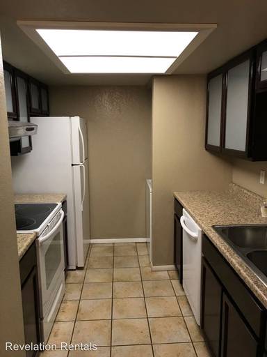 Main picture of 4211 E Palm Ln