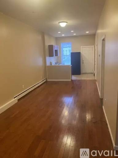 Main picture of 125 Hill St
