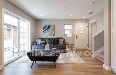 Main picture of 15810 Bella Tierra Ct