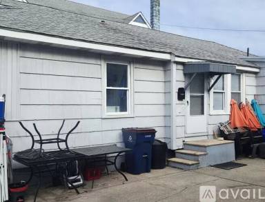 Main picture of 115 N Dorset Ave