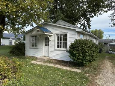 Main picture of N1122 Rosewood Dr