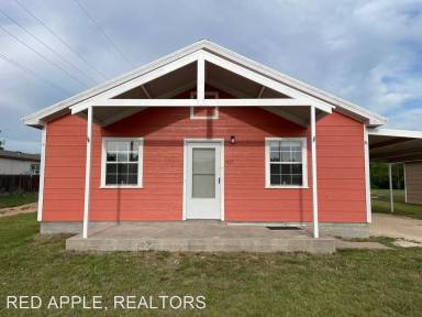 Main picture of 421 Sparrow Ln