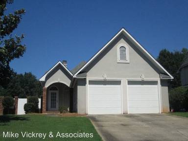 Main picture of 208 Stonington Dr